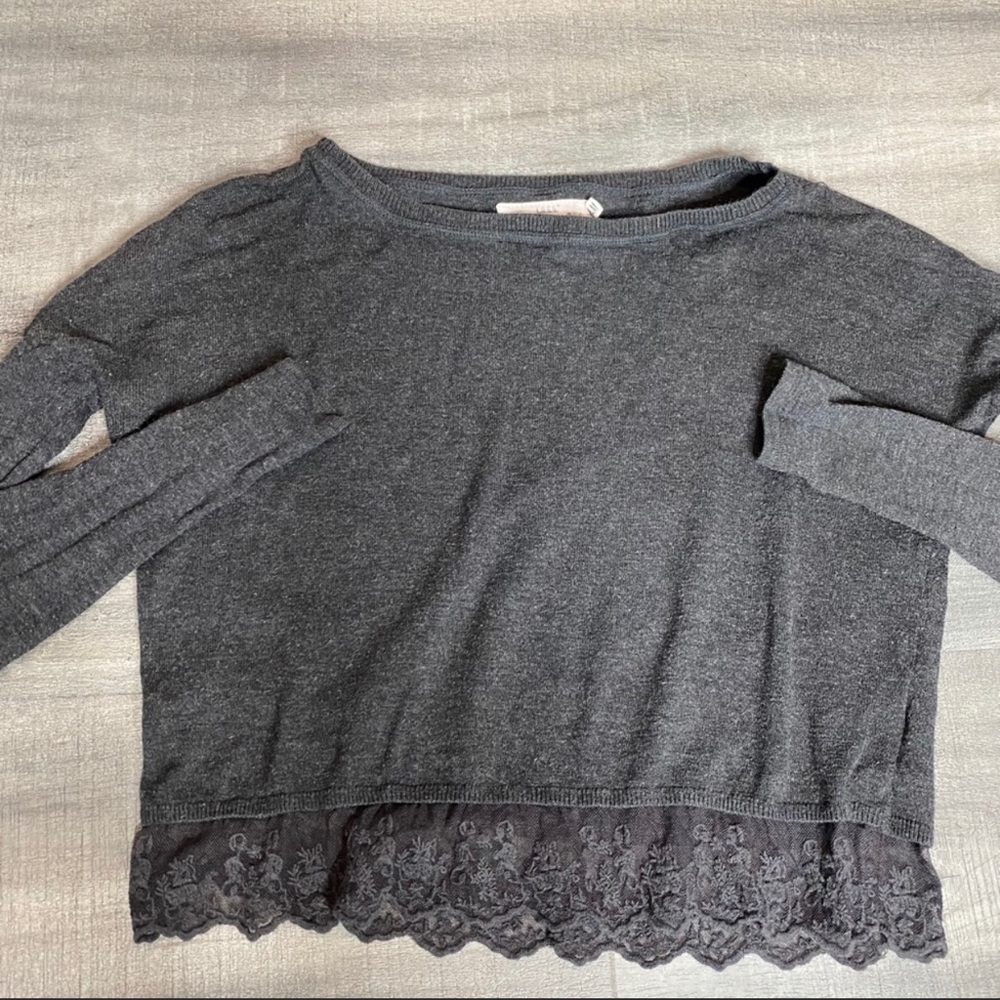 Black long sleeve shirt.